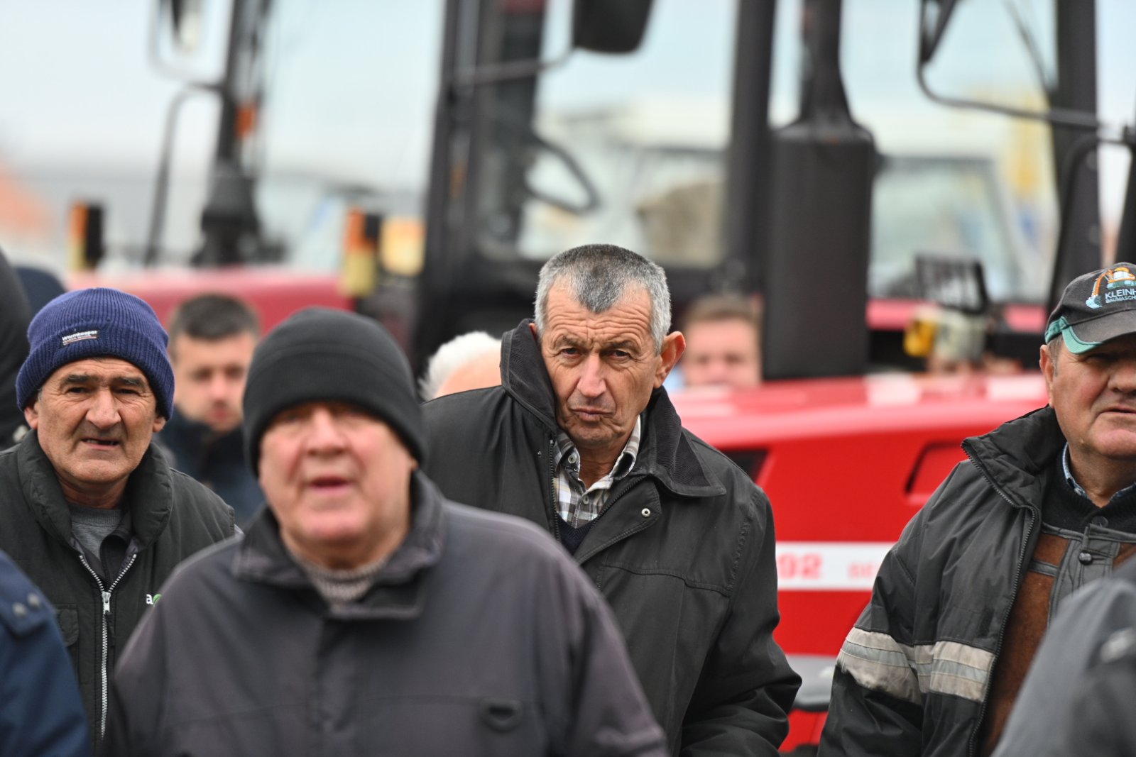 Bakajlić na protestu poljoprivrednika u Bijeljini: Neko hoće namjerno da nas uništi 