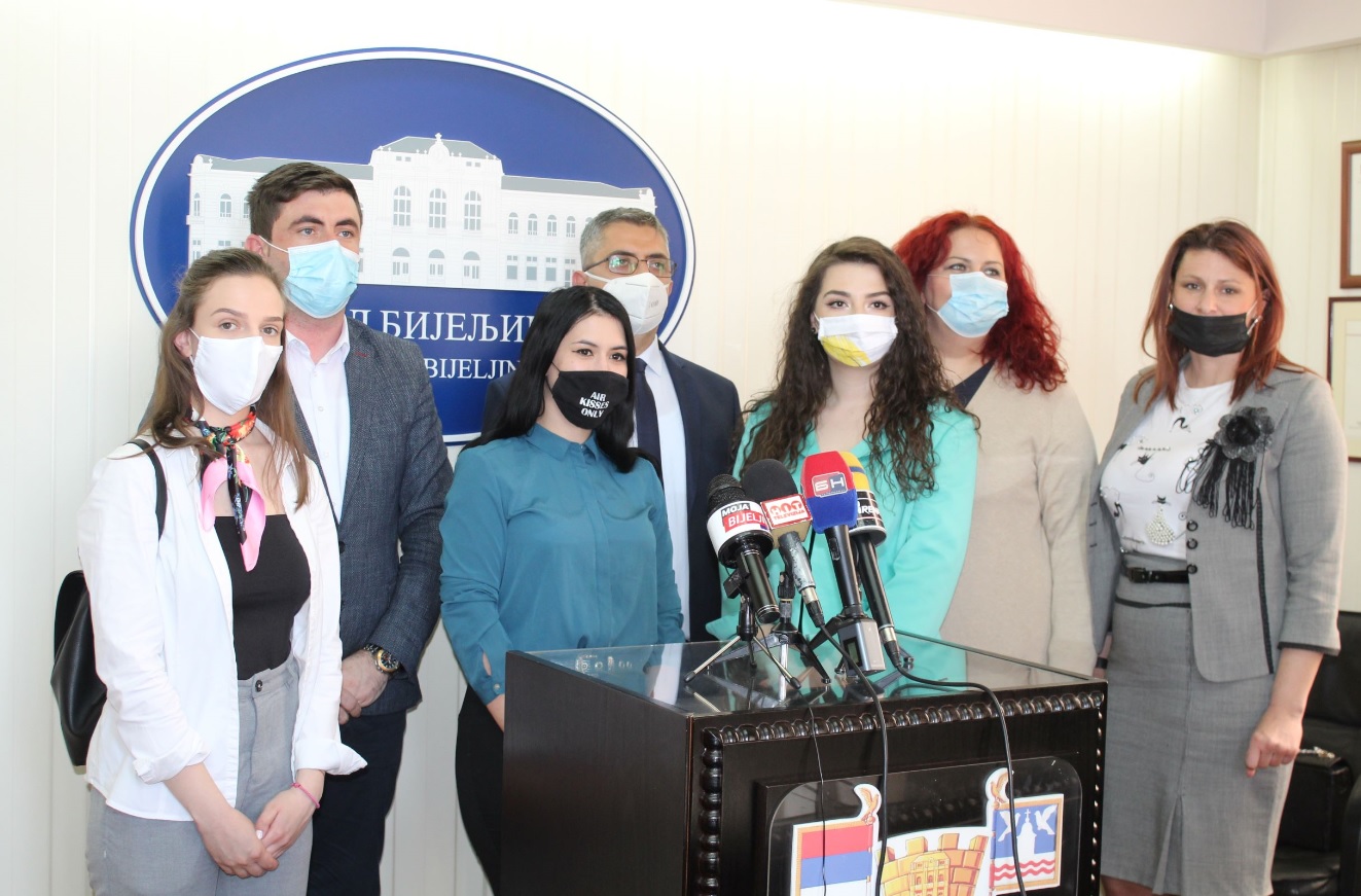 Otvoren konkurs za učešće u „LJetnjoj školi novinarstva“