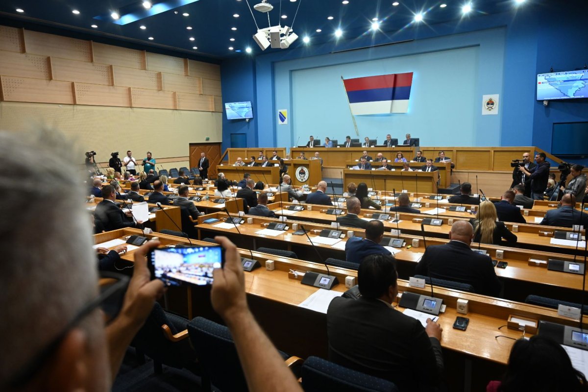 Narodna skupština RS odlučila: Stranke samostalno odlučuju o učešću na prijevremenim izborima