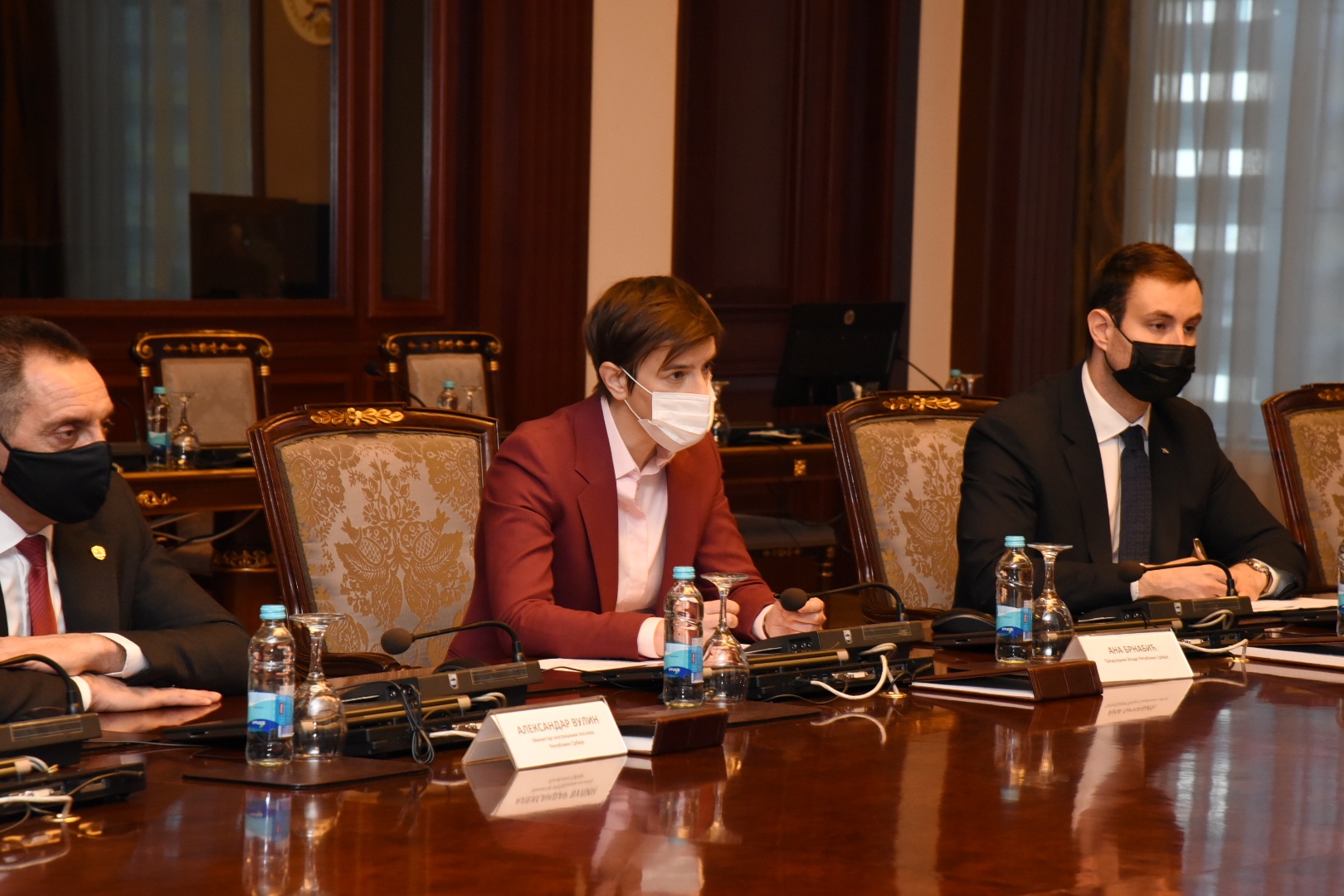 Počeo sastanak Viškovića i Brnabićeve (FOTO)