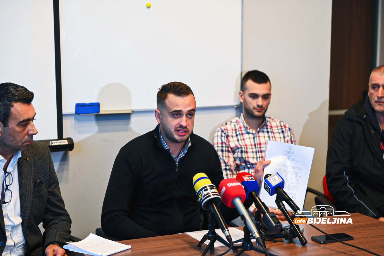 Apel porodice uhapšenog generala Gorana Sarića