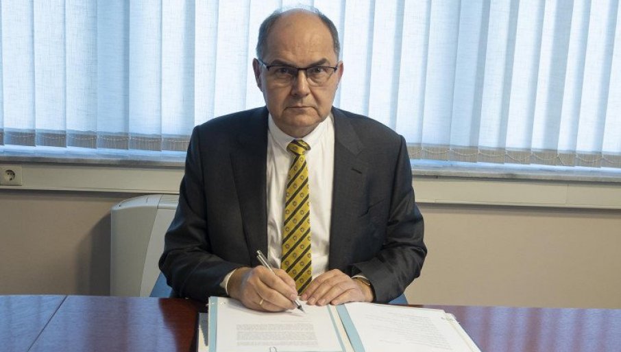 Šmit zaprijetio Dodiku: Slijede mu neprijatni trenuci