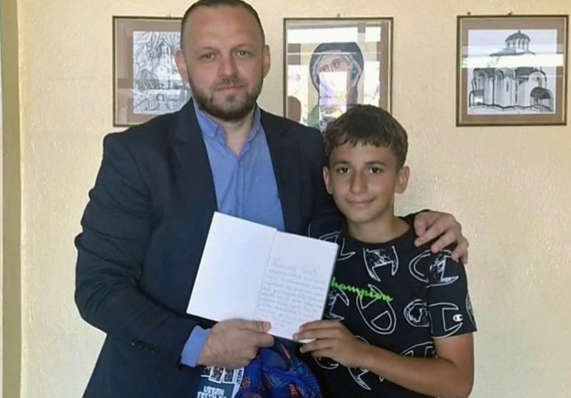 Borislav Perić dobitnik priznanja „Najgest godine“ u OŠ „Dvorovi“