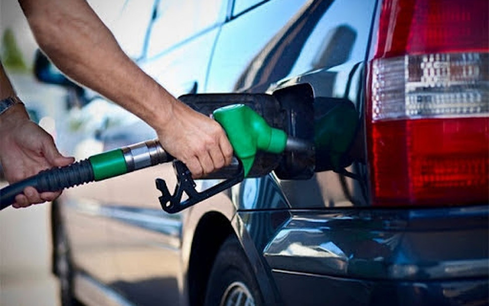 Rafinerijske cijene goriva nastavile da rastu: Haos zbog manjka postrojenja i velike potražnje