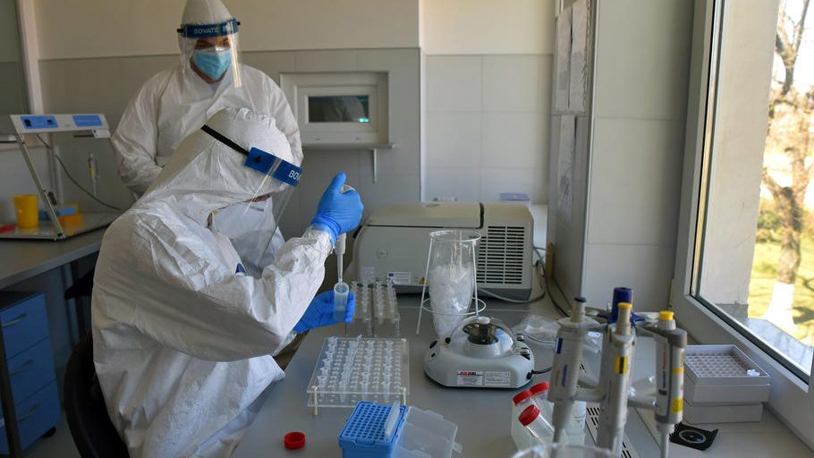 Otkriven još jedan novi soj korona virusa sa potencijalno OPASNIM MUTACIJAMA