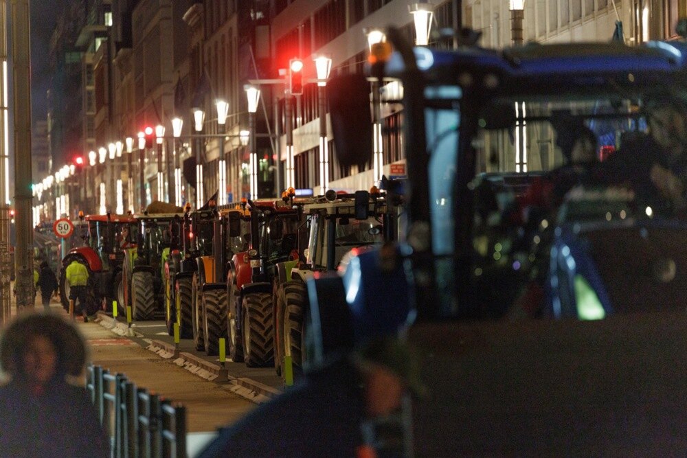 Drugi protest za sedam dana: Francuski farmeri traktorima u centru Pariza