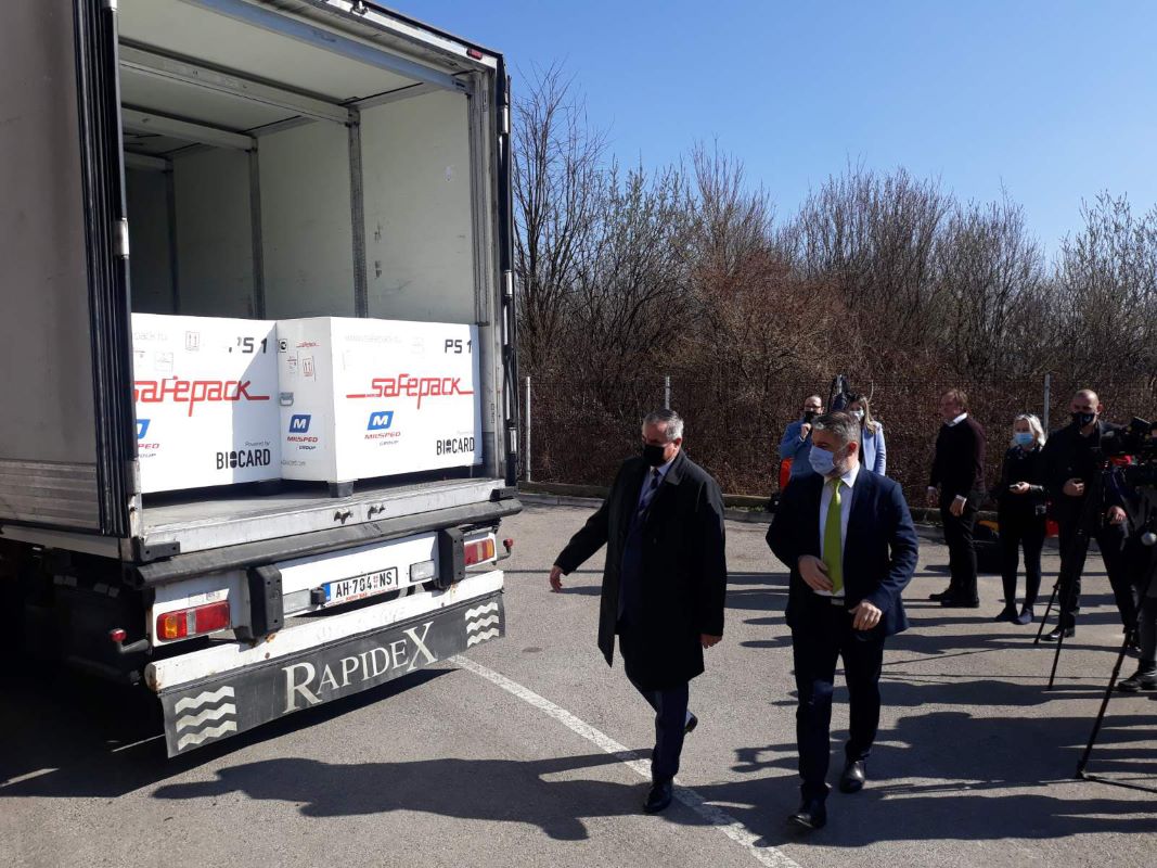 Višković: Do kraja marta u Srpsku stiže još 100.000 ruskih vakcina