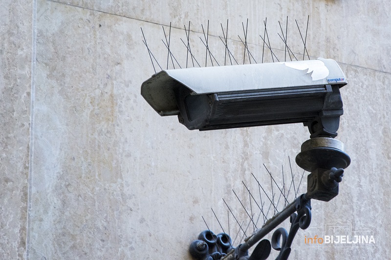 Posmatraju vas uživo: Kamere u vrtićima, zgradama i institucijama otvorene hakerima (FOTO)