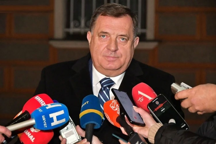 Dodik: Srpska ništa izvan Ustava BiH neće učiniti niti pribaviti sebi