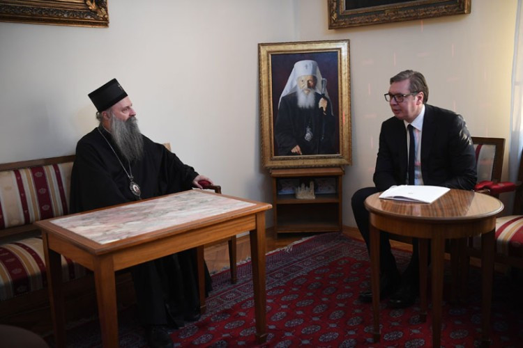 Vučić se sastao sa patrijarhom Porfirijem: 