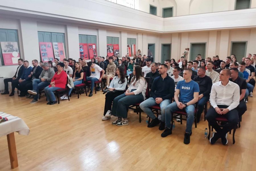 Bijeljina: Isplaćene sportske stipendije za 64 korisnika