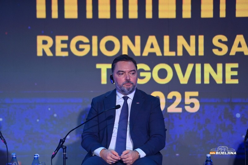 Počeo Regionalni samit trgovine u Banjaluci (FOTO)