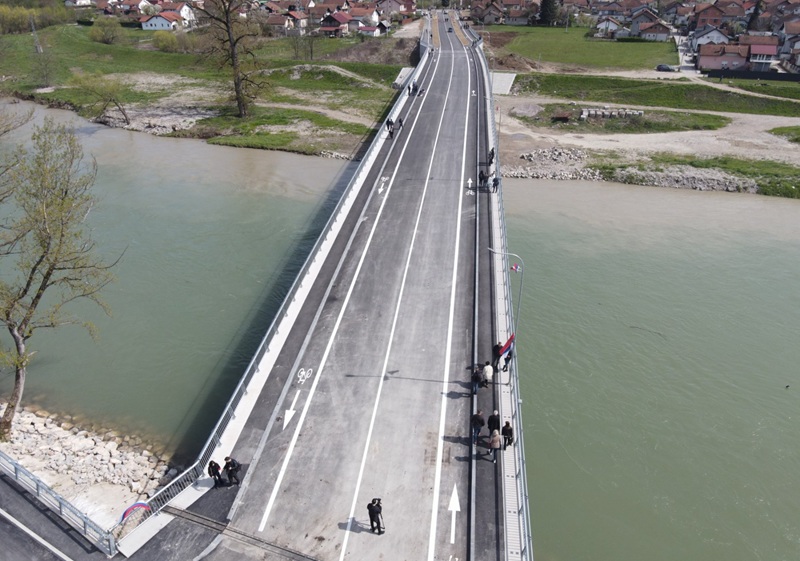 Svečano otvoren most u banjalučkom naselju Česma