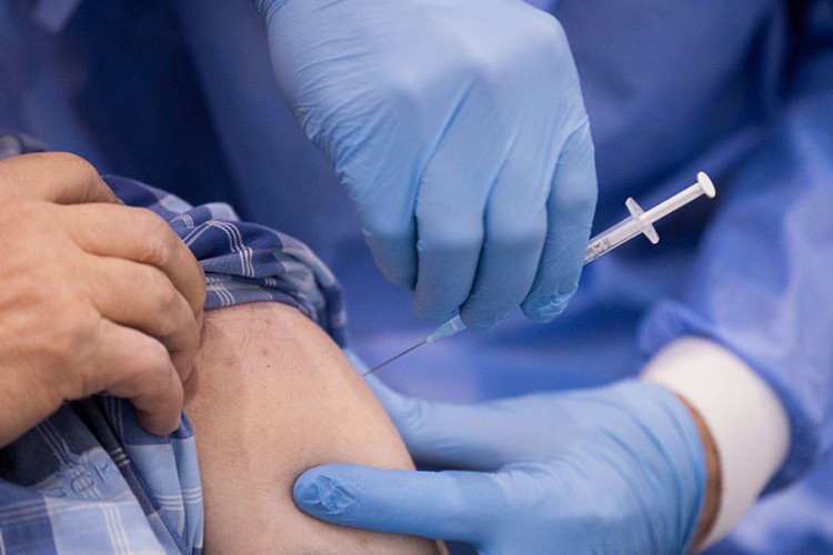 U Njemačkoj se sve više vakcinišu preko reda