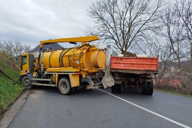 Šesnaesti dan barikada na sjeveru Kosova i Metohije