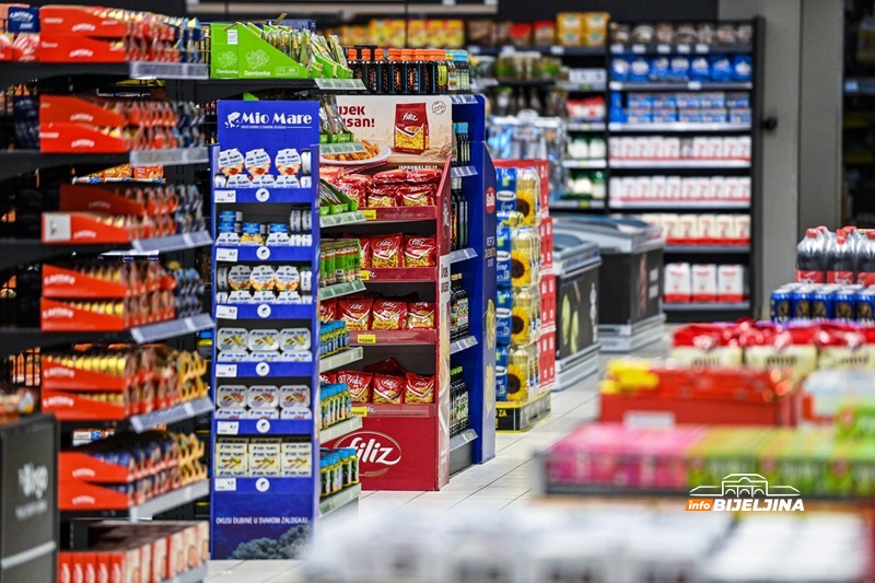 Marmelada, kečap i palenta bez marže u Srpskoj, a u Hrvatskoj hljeb, panceta, kobasice: Da li su mjere vlasti zaista pomoć ili samo politički trik?