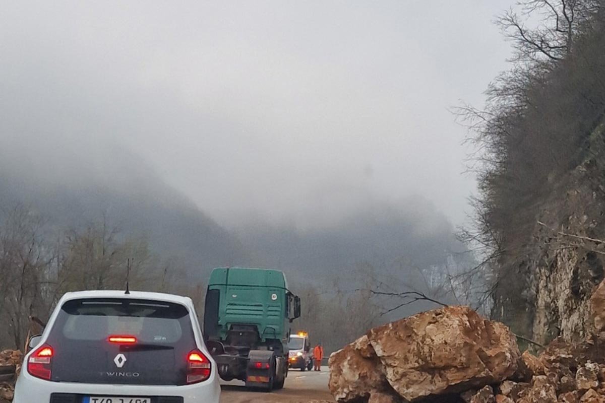 Obilne padavine izazvale klizišta i odrone u Srpskoj: Više putnih pravaca zatvoreno
