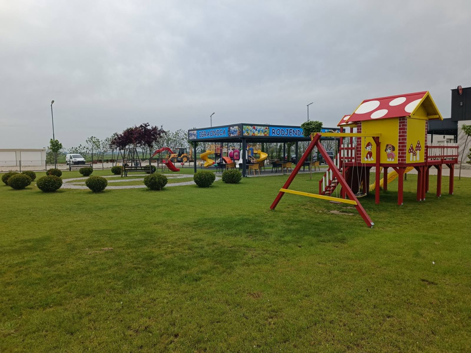 Bijeljina: NEZABORAVNA ZABAVA u igraonici kompleksa 