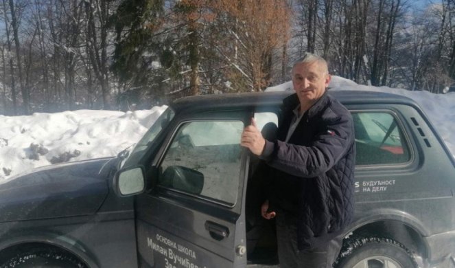 Heroj njihovog djetinjstva: Učo već godinama zimi dovozi đake do škole (FOTO)