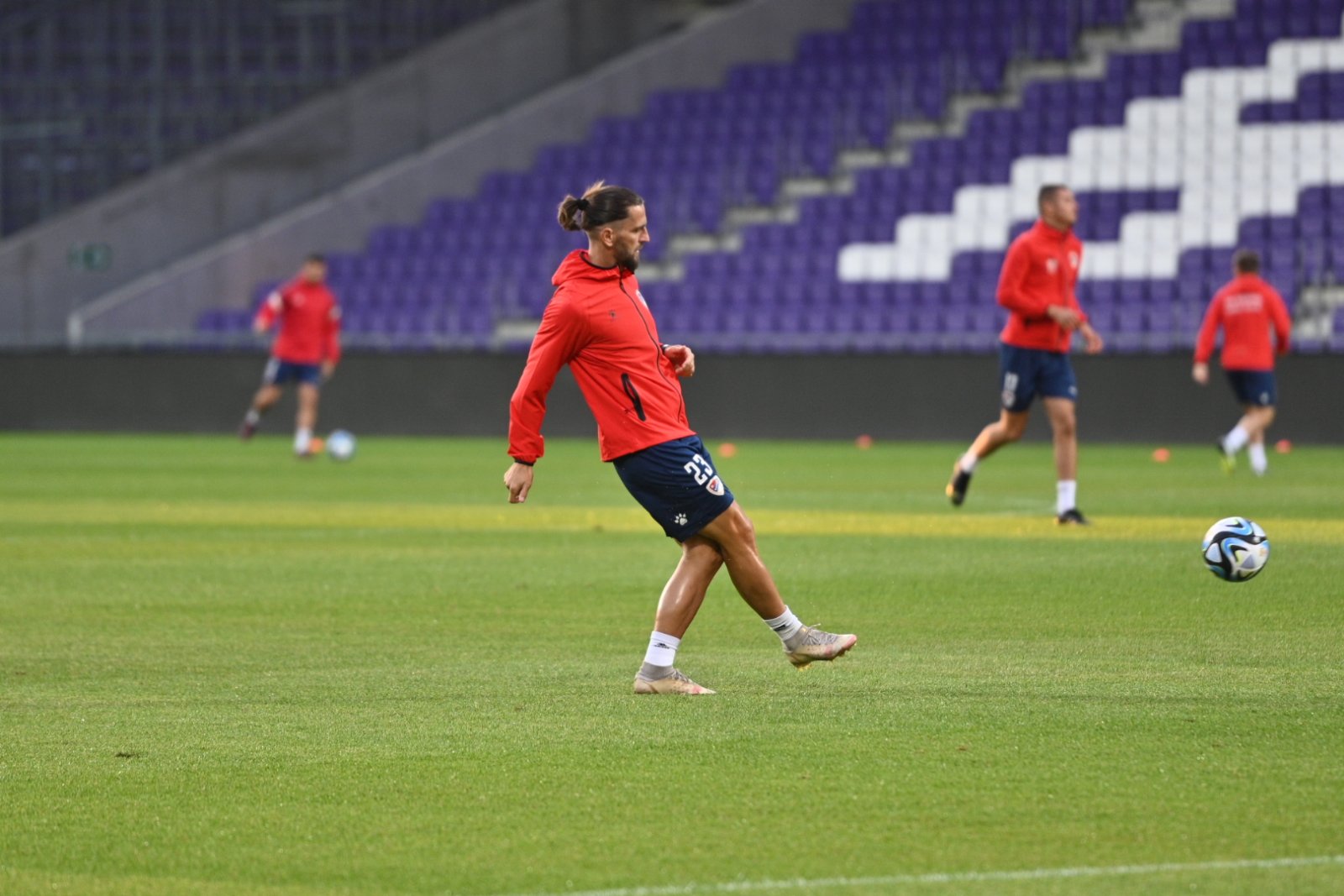 Fudbaleri banjalučkog Borca treniraju pred sutrašnji duel sa Austrijom (FOTO)