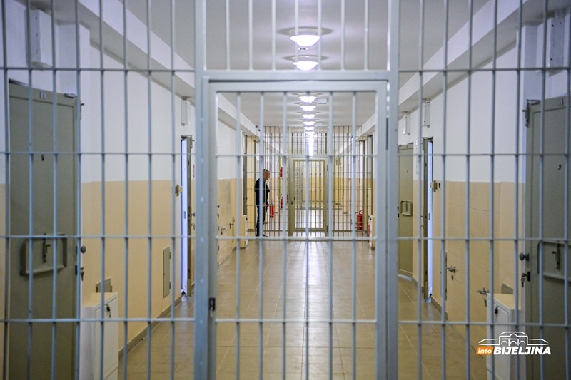 U zatvorima u Republici Srpskoj 1.393 kreveta, prazno ih 40%