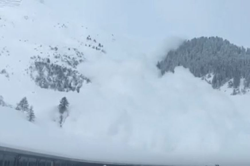 Dvije lavine u francuskim Alpima, stradalo sedam osoba