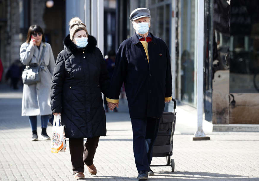 U Zagrebu od danas maska obavezna i na otvorenom, 80 odsto građana zaraženo britanskim sojem