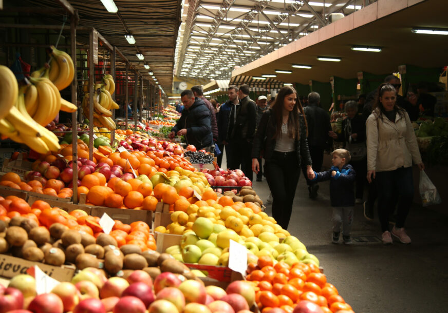 ŠPINAT 10 KM, A JUNETINA 30 KM Građani BiH plaćaju vrtoglave cijene hrane