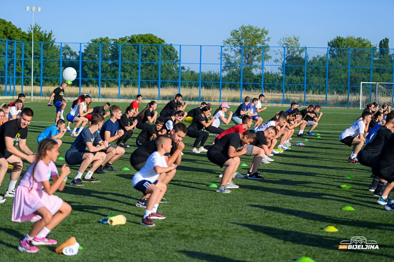 “Personal Training Studio” slavi 5. rođendan, volja i trud se isplatili: Trening na otvorenom, pa žurka (FOTO)