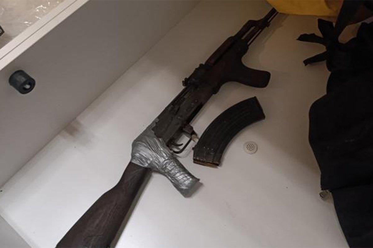 Drama na Kobiljoj Glavi: Pucali u muškarca, pali sa drogom i oružjem