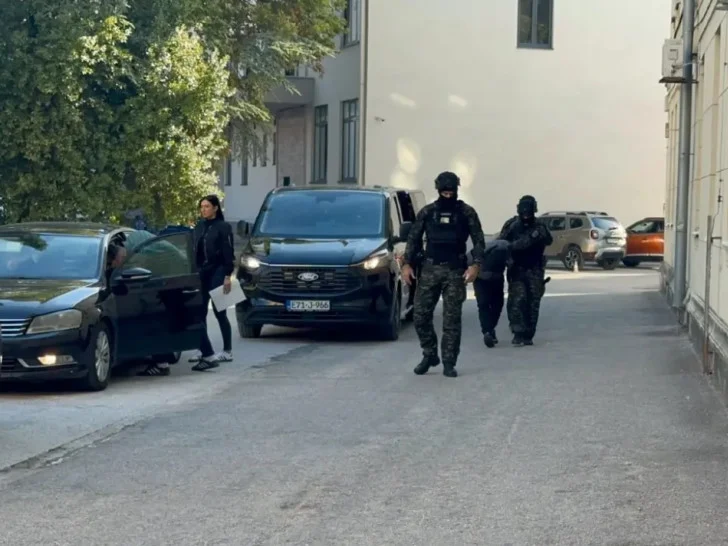 Više lica privedeno u Trebinju zbog ulične prodaje droge
