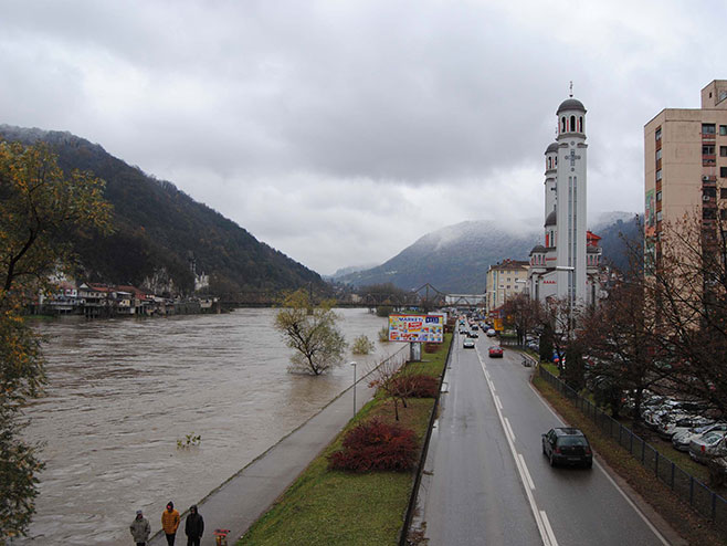 Rijeke Rzav i Drina u opadanju