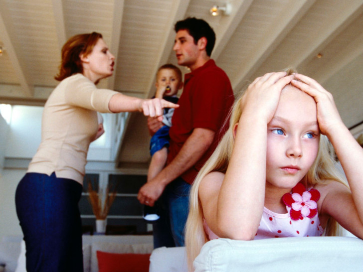 Psiholozi otkrivaju: Ovo su najopasnije fraze narcisoidnih roditelja