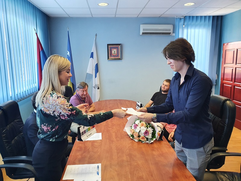 Nagrađeni najbolji srednjoškolci Ugljevika “Na ovaj način želimo da ih stimulišemo