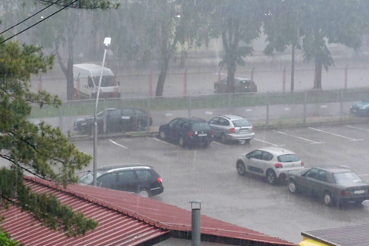 Nevrijeme pogodilo Banjaluku