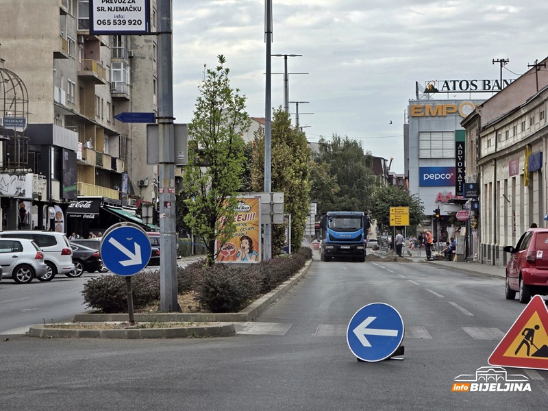 Zatvoren dio ulice u centru Bijeljine zbog otklanjanja kvarova (FOTO)