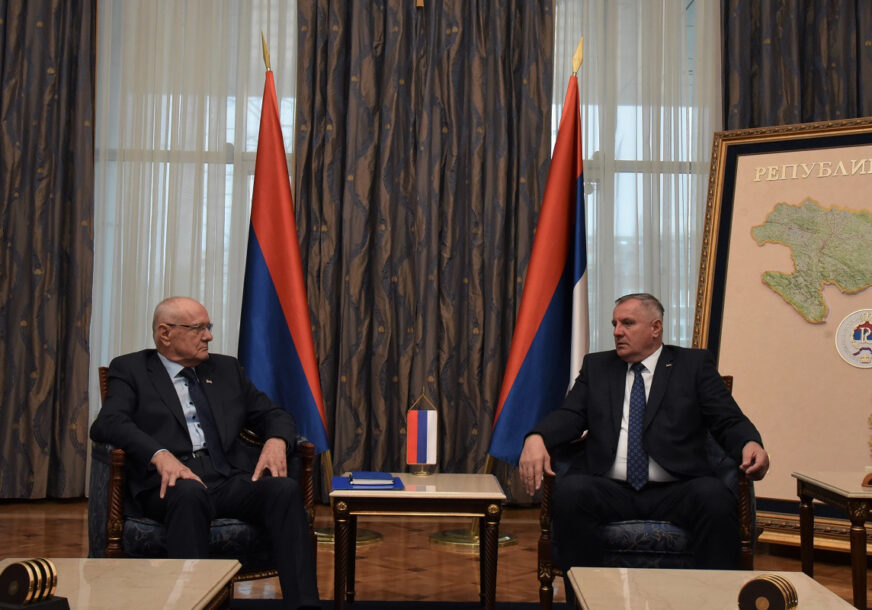 Penzioneri su zadovoljni odnosom Vlade Srpske: Premijer RS sa delegacijom Udruženja najstarije populacije