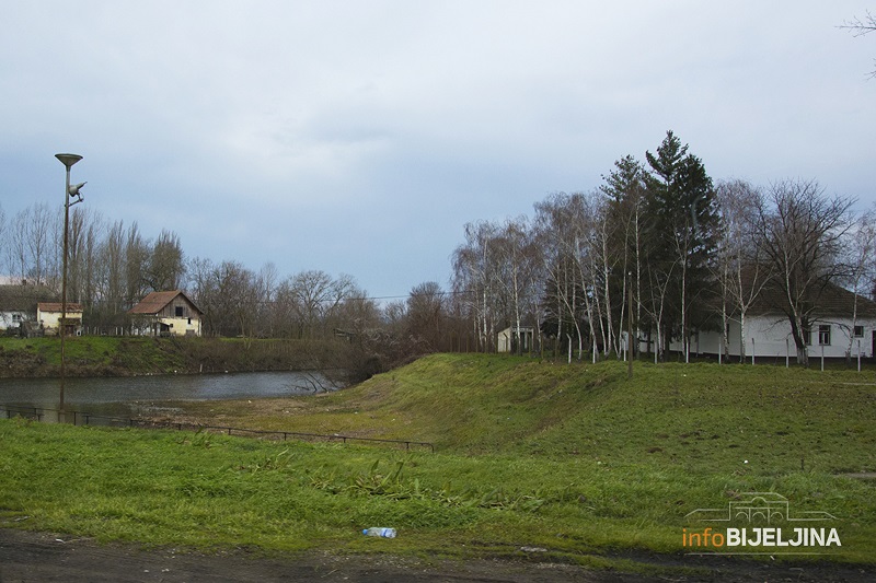 U nedjelju kiša prije podne, popodne razvedravanje