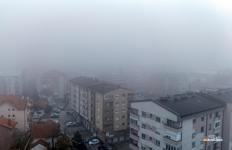 Bijeljina se svake zime guši u zagađenom vazduhu: “I ruža vjetrova poremećena, ne piše nam se dobro” (FOTO)