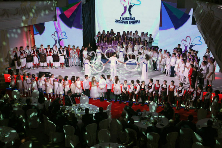 Donatorsko veče “S ljubavlju hrabrim srcima” večeras u Banjaluci: Umjetnici svim srcem za bebe