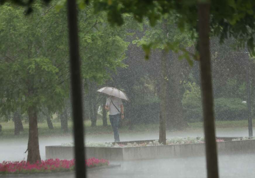 Region na udaru: Jako NEVRIJEME POGODILO SLOVENIJU, moguće superćelijske oluje