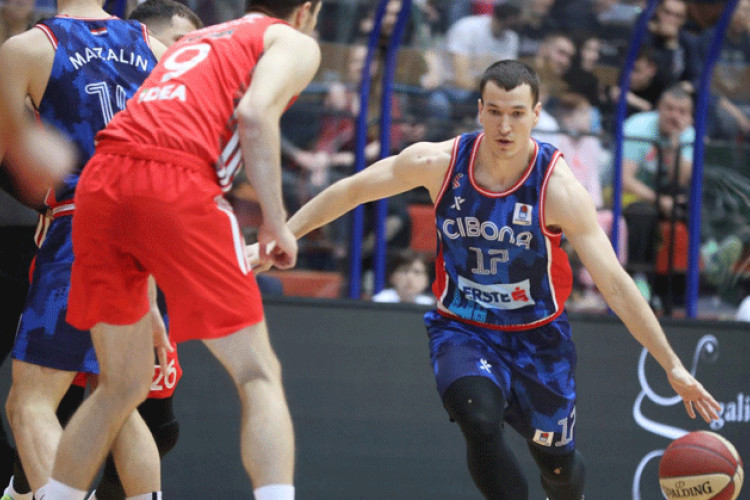 Veliko iznenađenje u Zagrebu - Zvezda izgubila od Cibone