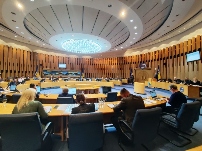 Usvojen Zakon o sprečavanju sukoba interesa