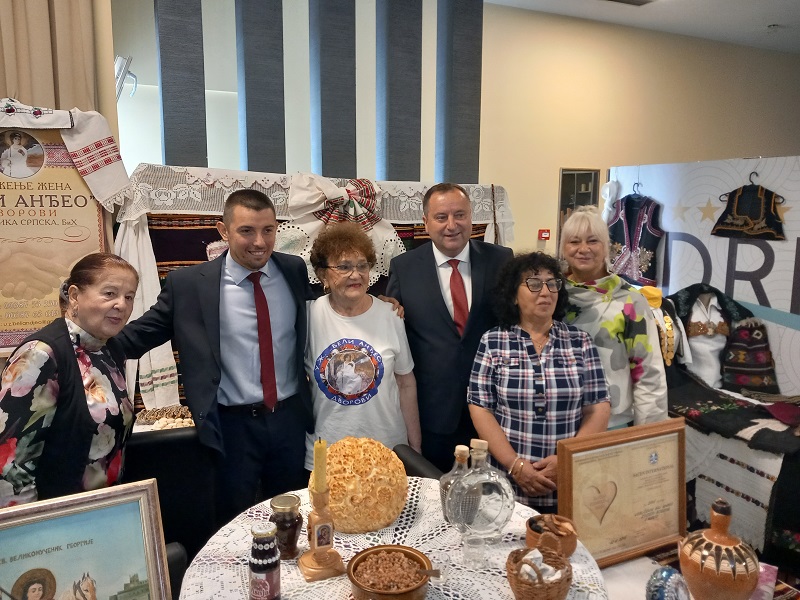 12. Međunarodni sajam turizma i gastrokulture u Bijeljini ugostio 80 izlagača (FOTO)