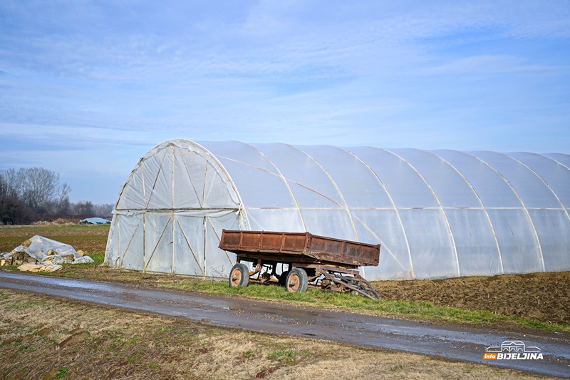 BiH ostaje bez sela i hrane: 500 sela prazno, zemlja gori, cijene divljaju