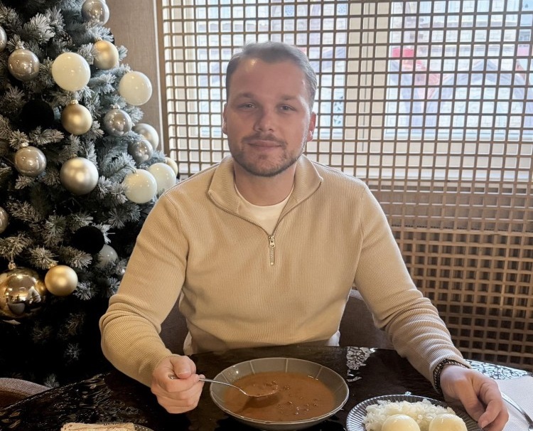 Stanivuković jeo pasulj i luk, pa ponovo govorio o civilnom roku 