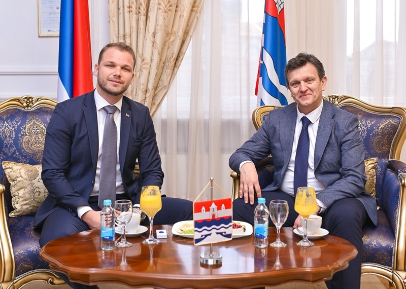 Stanivuković sa Blanušom: Ispitati navode o neregularnostima na izborima