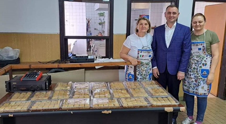 Gradaščević donirao baklave za korisnike Narodne kuhinje u Bijeljini