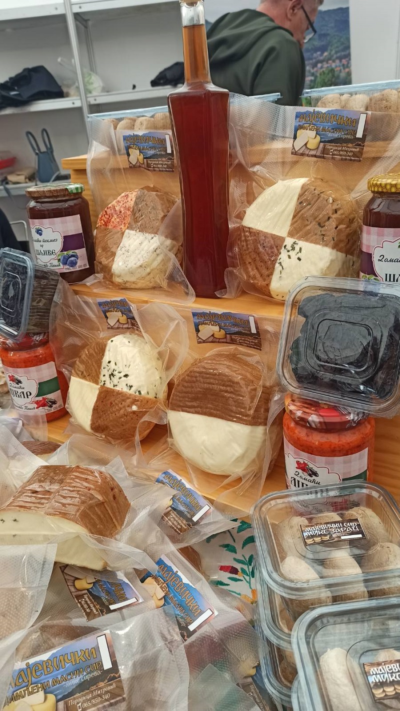 NIJE BITAN KVANTITET KOLIKO KVALITET: Majevički proizvodi na trpezama širom svijeta (FOTO)