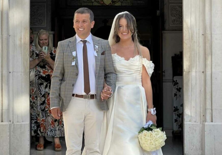 Ženi se Nebojša Vukanović, ovo je prva fotografija mladenaca (FOTO)